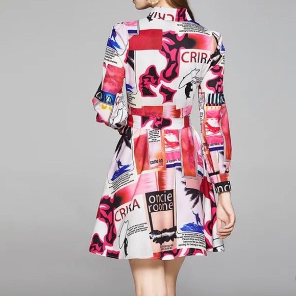 FabulouslyFitted Boutique Long Sleeve News Print T-shirt Dress - Picture 3 of 3